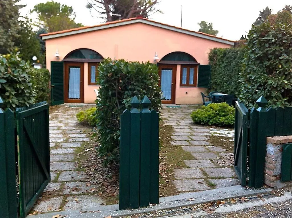 Agriturismo Campo Al Sole Castell'Anselmo 0*,  Italy